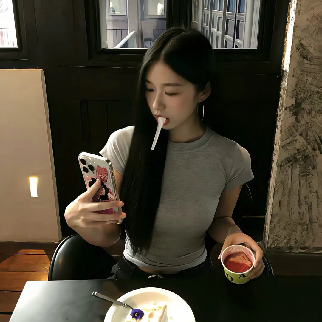 太空英雌芭芭丽娜